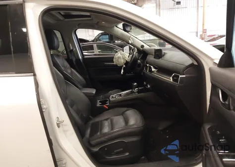 2018 Mazda Cx-5 Grand Touring z USA, uszkodzony, nr VIN JM3KFBDM0J0367408